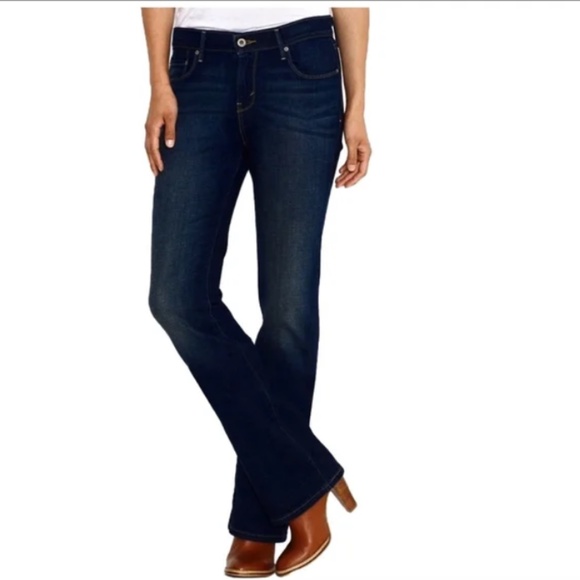 Levi's 515 Bootcut Dark Blue Jeans - Picture 1 of 6